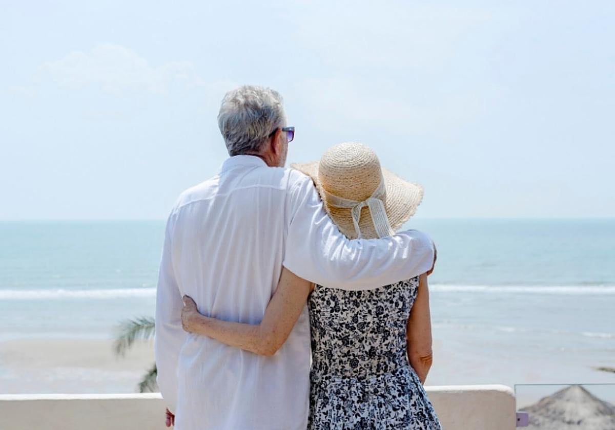 Estas son las mejores zonas de España para jubilarte con una pensión de 1.000 euros, según Idealista: «Sin renunciar al sol ni a la buena comida»