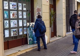 Un inversor inmobiliario detalla los pisos que se pueden comprar en Barcelona según el sueldo: «Con una nómina de unos 1.200....»