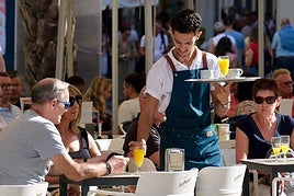 Niño Becerra, tajante con la situación de los trabajadores en España: «La clase media ha dejado de ser necesaria»