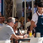 Niño Becerra, tajante con la situación de los trabajadores en España: «La clase media ha dejado de ser necesaria»