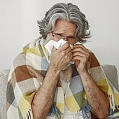 Amara Aladel, doctora de urgencias, advierte a los españoles sobre la gripe: «Ahora mismo puedes tener el virus en las manos»