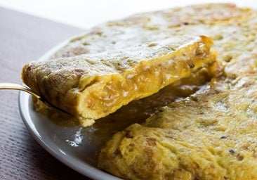 Prueban las tortillas de patatas de Mercadona, Lidl, Carrefour y otros supermercados e indican cuál es la mejor