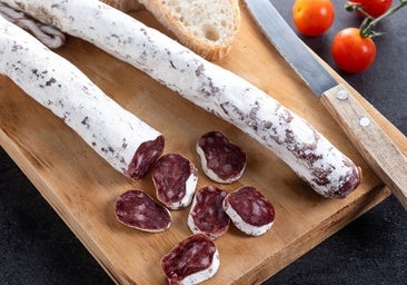 Un carnicero advierte del error que comete mucha gente al comer fuet