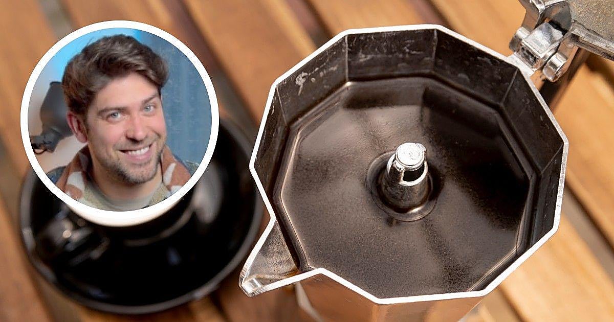 Los expertos en café coinciden: «El error más habitual al hacerlo en cafetera italiana es usar agua fría porque termina quemándose»