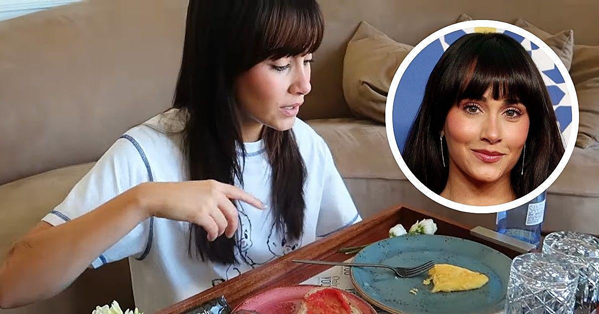 El desayuno «real» de Aitana junto a Plex: «Unos huevos y una tostadita con tomate y aceite, como buena catalana que soy»