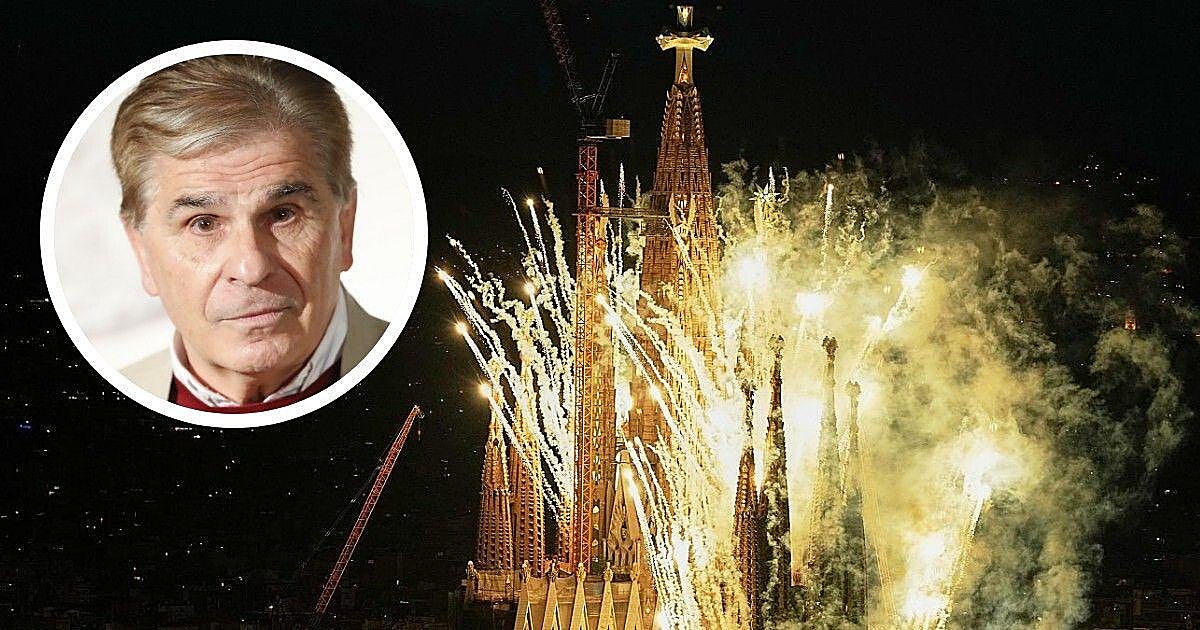 Pedro Ruiz ve el espectáculo de la Sagrada Familia y dice lo que muchos españoles piensan: «Fue deslumbrante, era un momento especial»