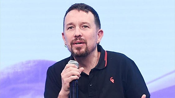 Willy Toledo dice sobre Pablo Iglesias lo que muchos españoles piensan: «Le sale el dinero por las orejas y la gente le paga su negocio privado»