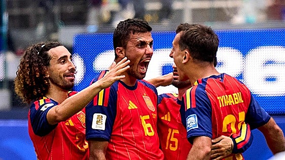 Arturo Pérez-Reverte, sobre la final del Mundial: «Que gane España. Pero, si hubiera que perder, prefiero que sea con los argentinos»