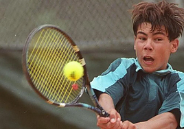Toni Nadal: «Rafa perdió un partido por jugar con la raqueta rota y me dijo 'estoy tan acostumbrado a que sea mi culpa que no hubiera imaginado que era por eso'»