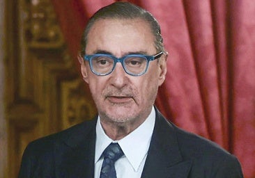 Carlos Herrera, convencido de la verdadera razón de la invasión de Ceuta tras el informe que implica a Marruecos: «No tiene que ver con la inmigración»