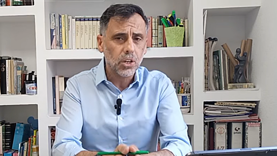 Alfonso Muñoz, funcionario de la Seguridad Social: «Tener hijos puede aumentar el importe de la pensión sumando 5 años de cotización»