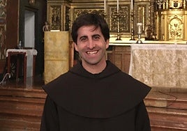 Nacho, cura: «Los sacerdotes también hemos tenido pasado. Yo conocí a una chica que me cambió la vida, descubrí el amor verdadero»