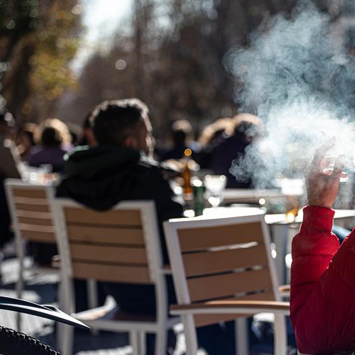 La razón por la que fumamos y bebemos también está en los genes