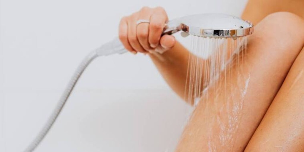 A Harvard study reveals why it is not good to shower every day
