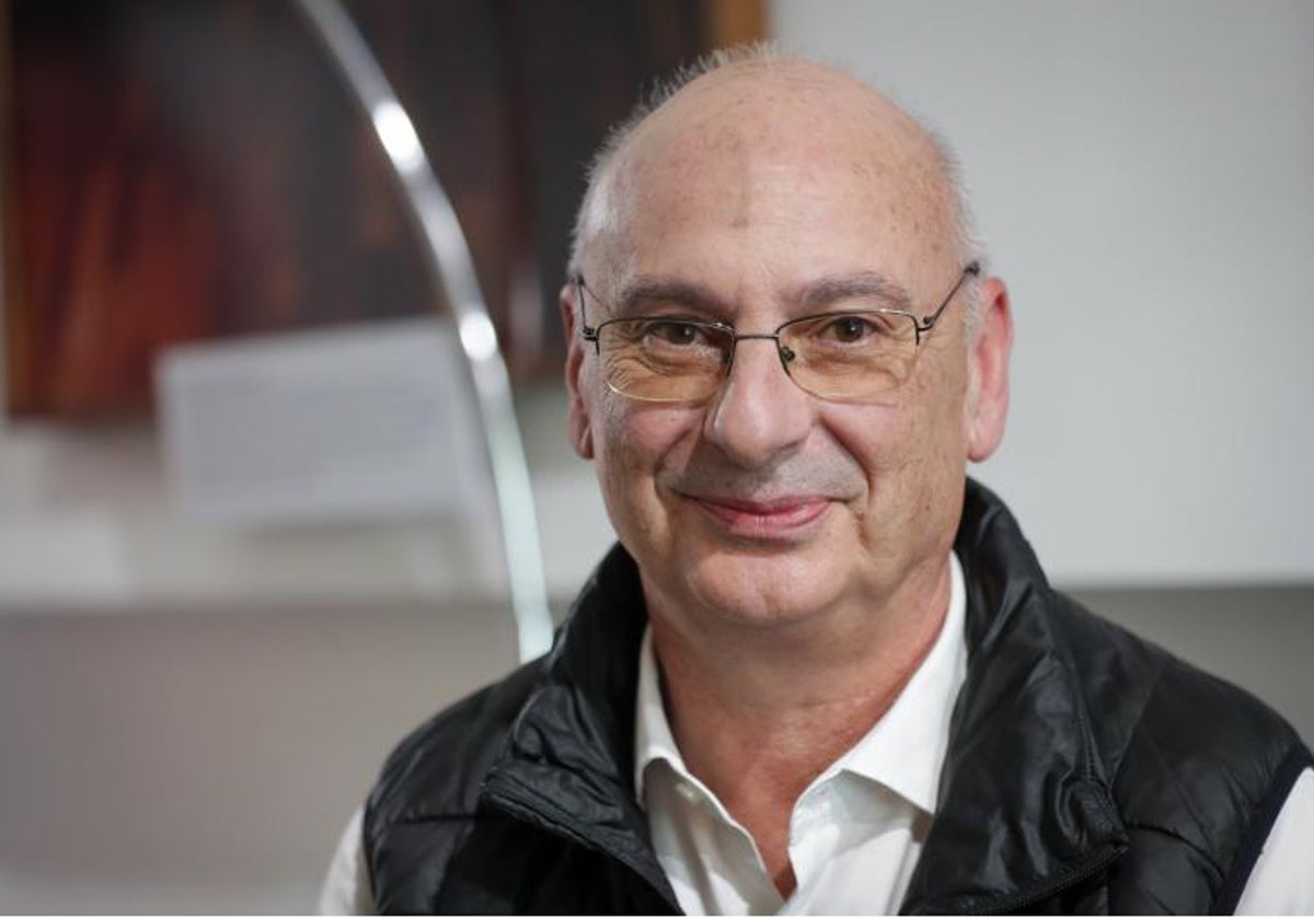 El microbiólogo Francis Mojica recibirá este jueves el premio ABC Salud a Investigador del Año