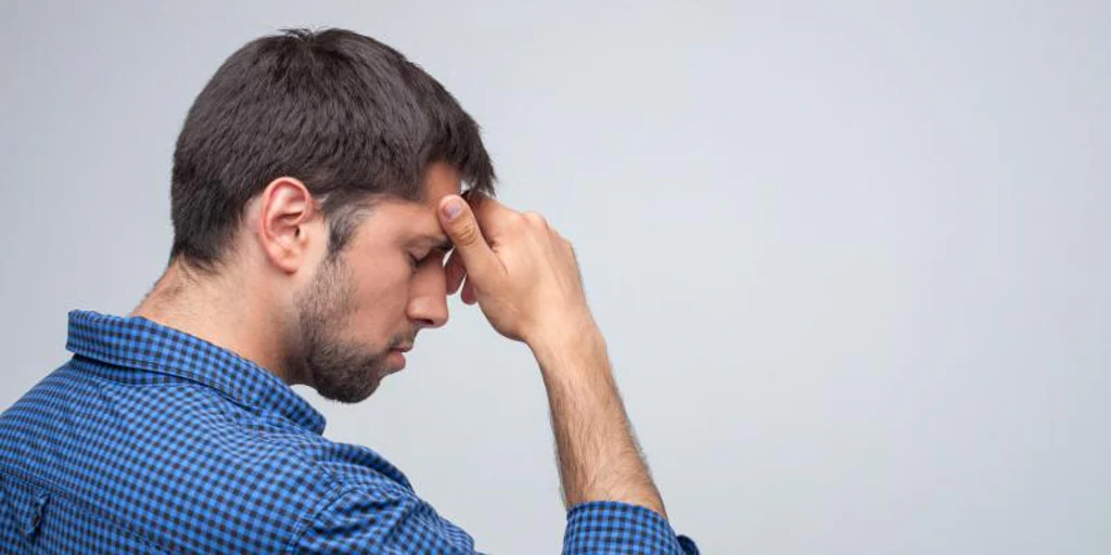 Les deux habitudes qui augmentent le risque de souffrir de maux de tête fréquents