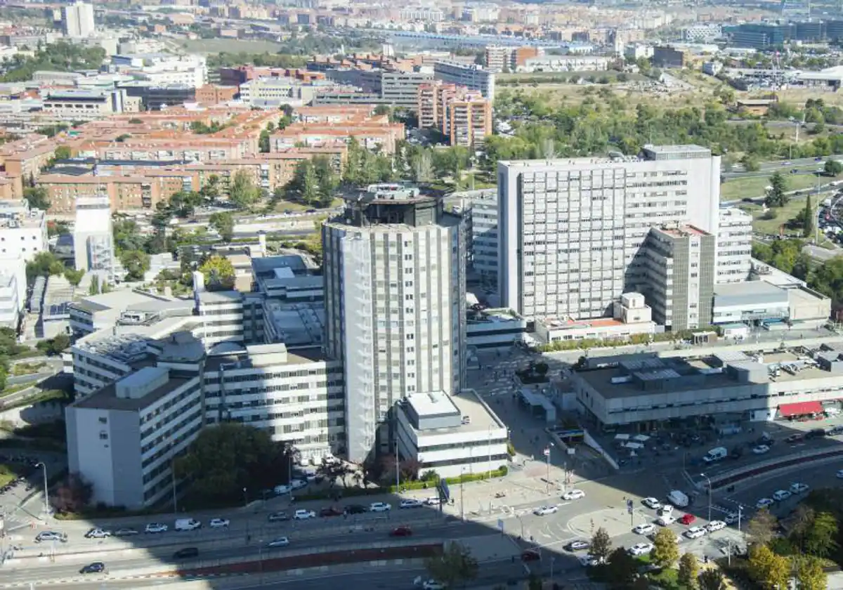 Vista aérea del Hospital La Paz, en Madrid