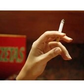 La ironía de fumar para estar delgado: fumar aumenta la grasa abdominal