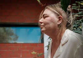 Iara Mantiñán Búa, en el Hospital San Carlos, en el que se está tratando