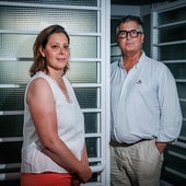 Raquel Campoy, paciente de cáncer de mama, y Juancho Escudero, paciente de cáncer de próstata