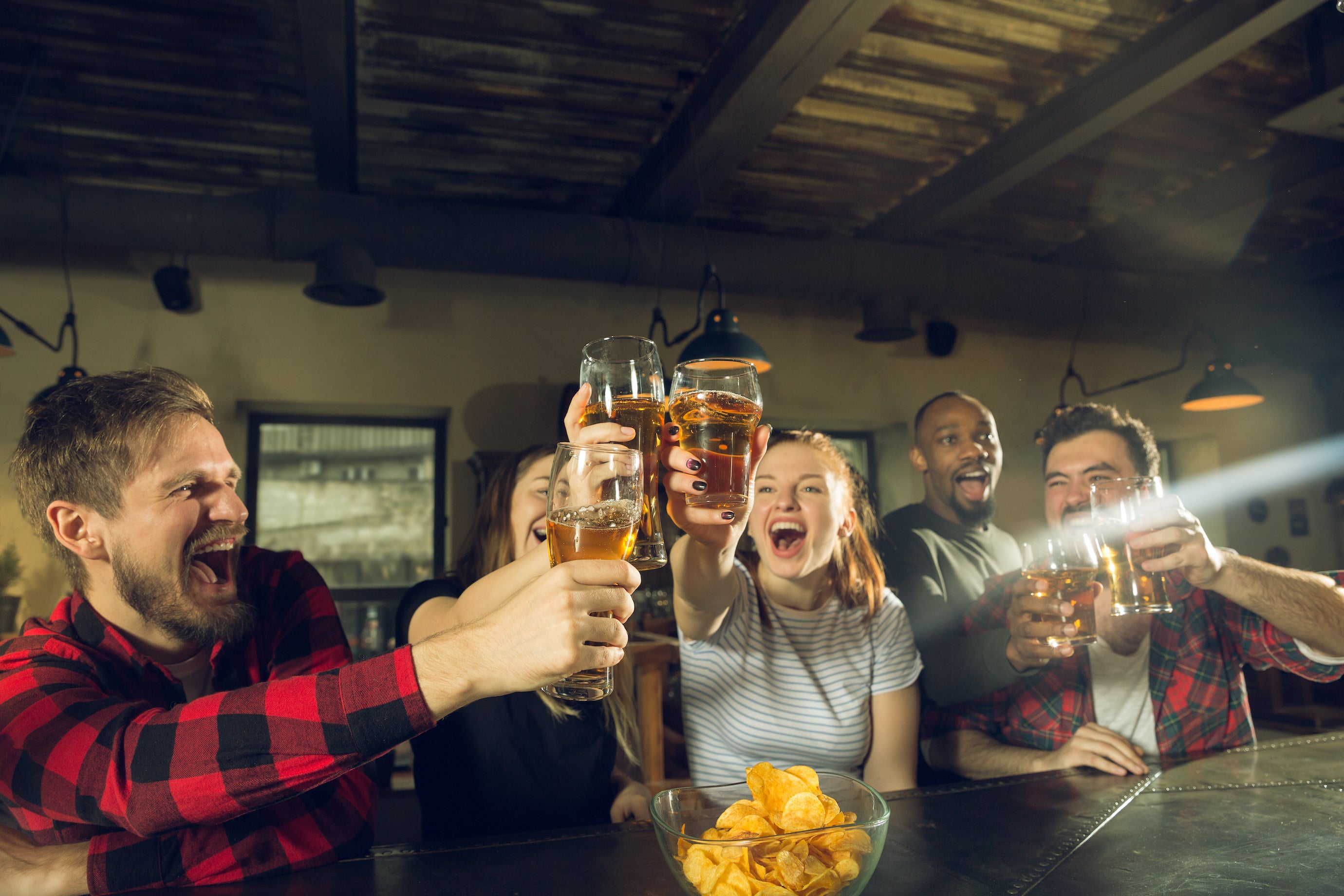El alcohol es también un factor de riesgo en el cáncer gástrico