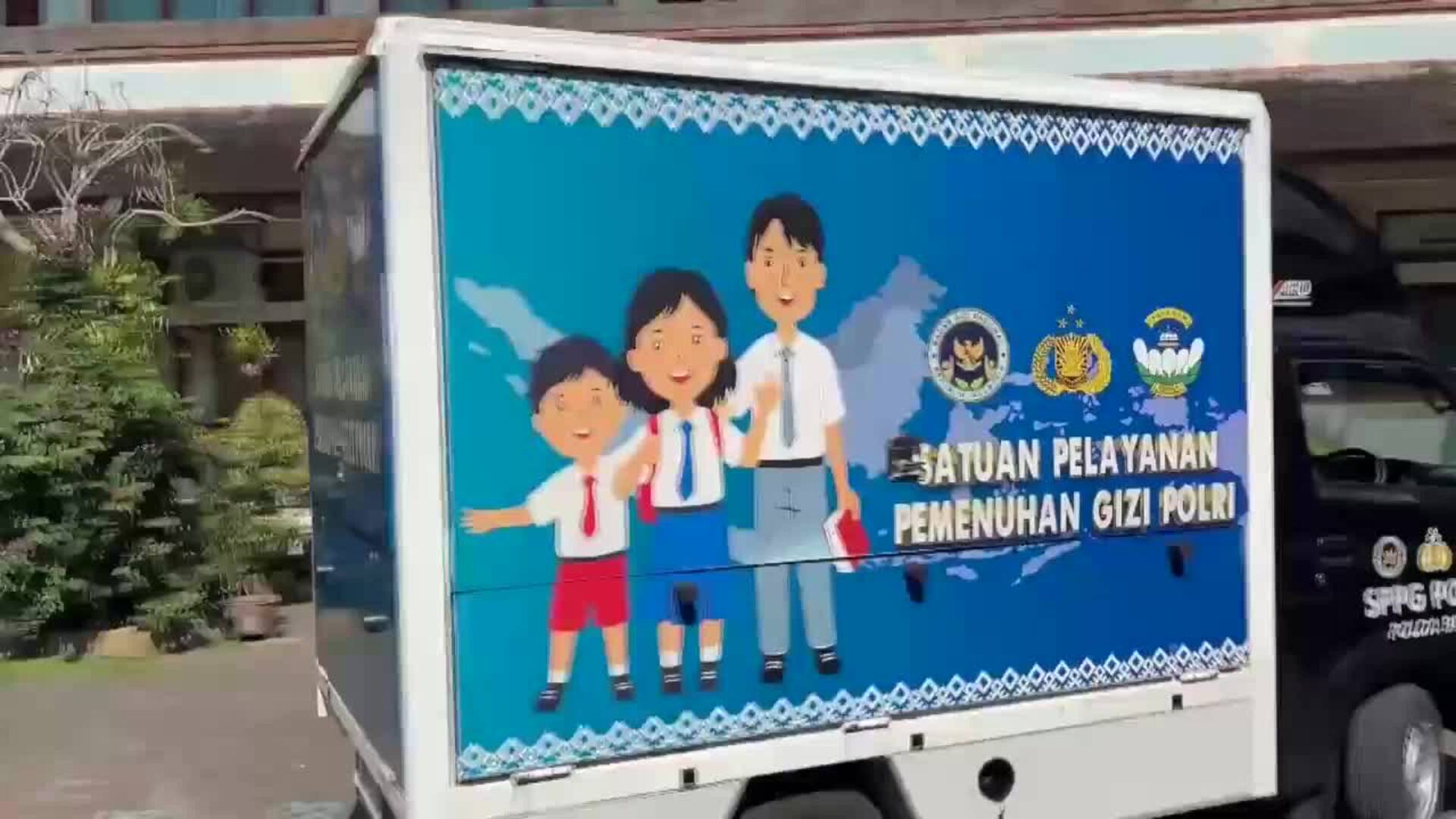 Miles de intoxicaciones sin causa oficial: la polémica comida escolar gratis de Indonesia