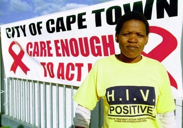 Mujer activista en Ciudad del Cabo