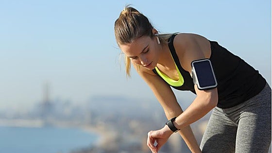 Los relojes inteligentes con electrocardiograma pueden detectar la fibrilación auricular