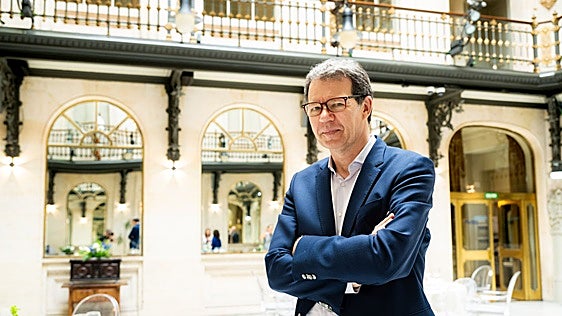 Michel Sadelain, pionero de las células CAR-T: «Me decían, aunque tu tratamiento funcione contra el cáncer nunca se utilizará»
