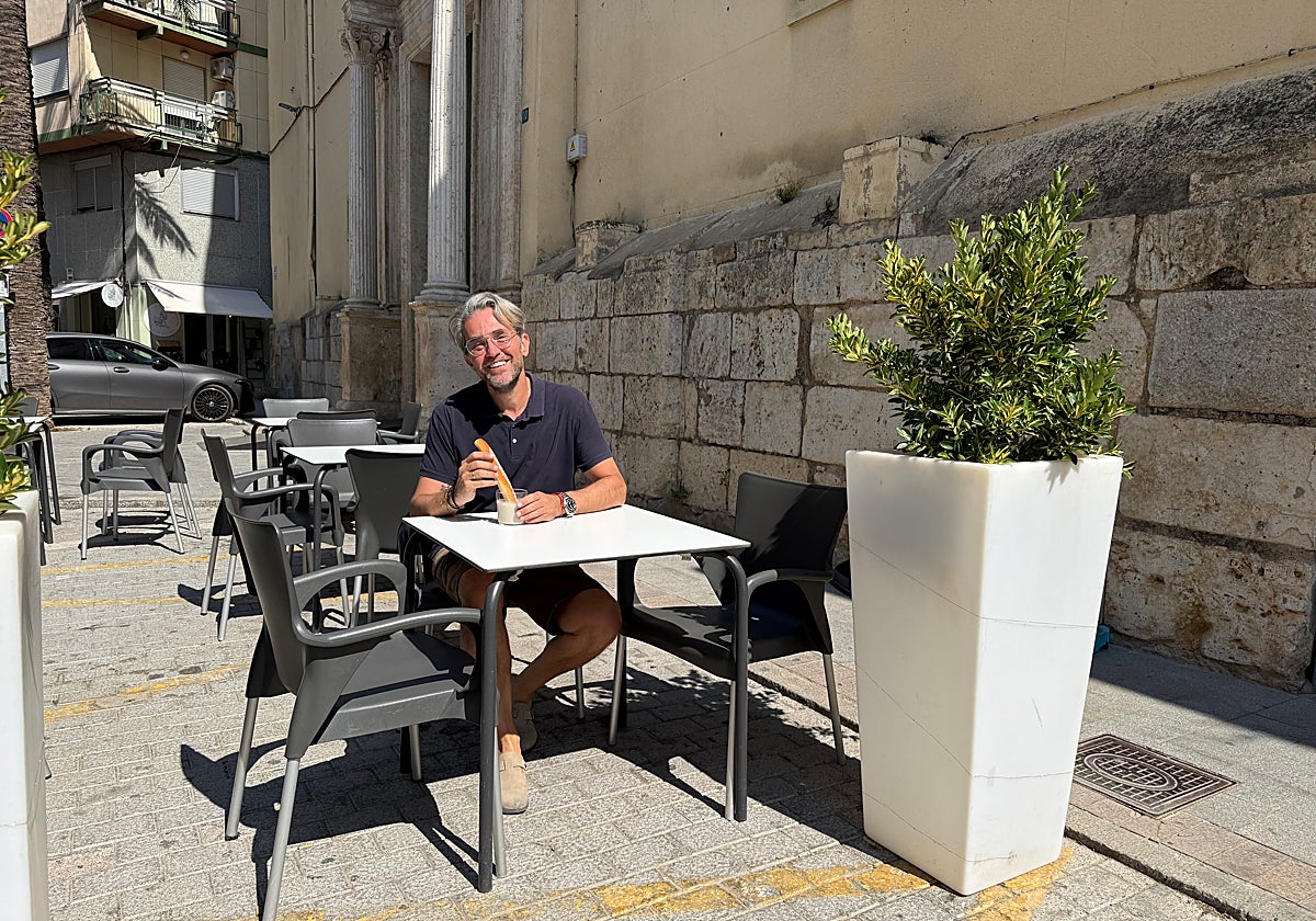 Máximo Huerta: «Ni aguacate ni huevos benedict. Desayuno en el bar de mi pueblo»