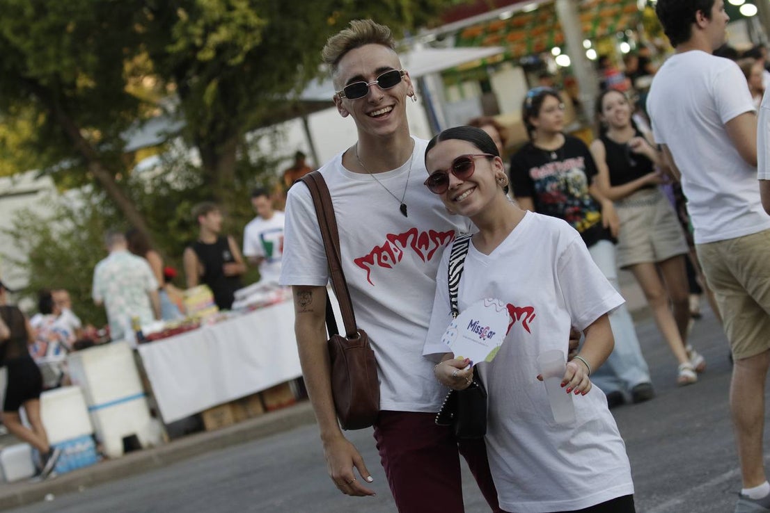 Ambiente del concierto de Rosalía en Sevilla