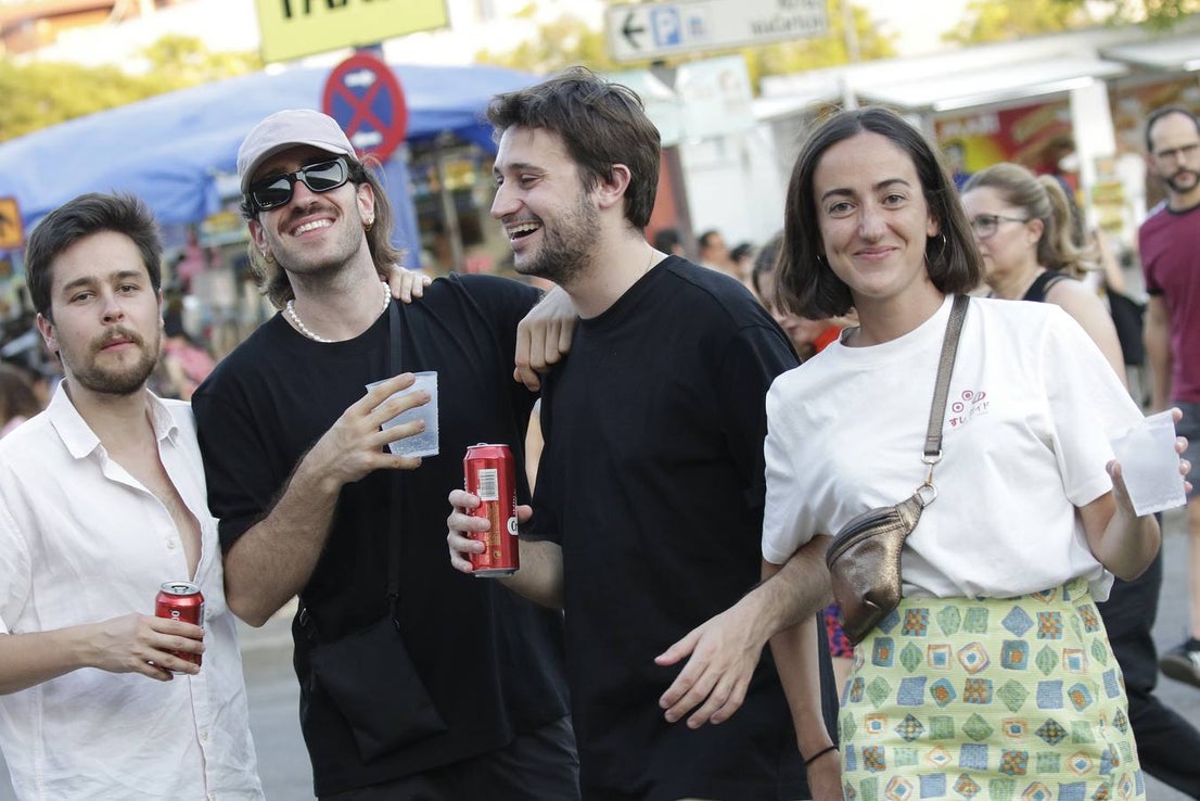 Ambiente del concierto de Rosalía en Sevilla