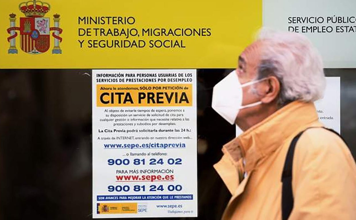 El SEPE avisa: si cobras el 'subsidio para mayores de 52 años' debes ...