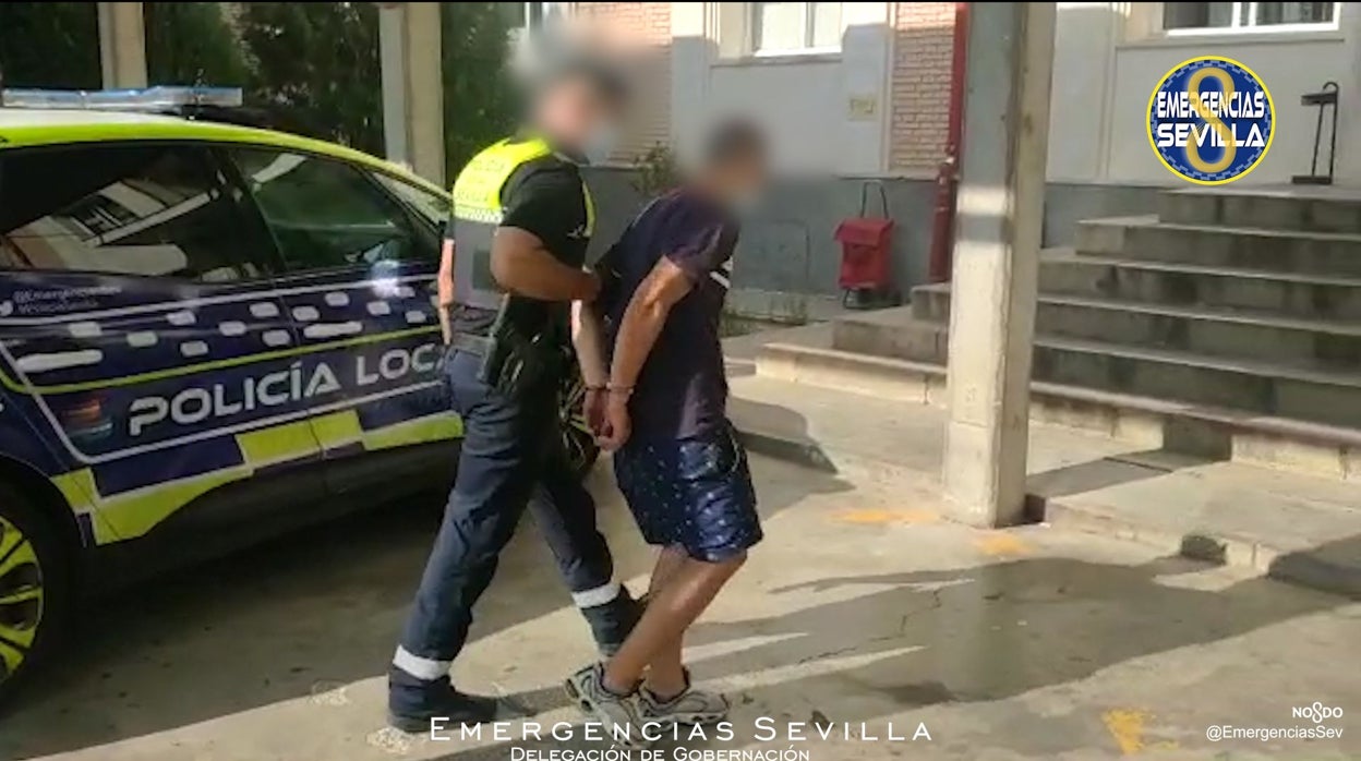 Detenido un ladrón que había robado en 20 casas y en un convento de Sevilla