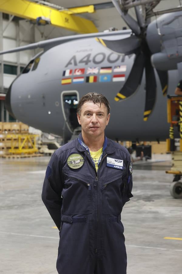 Presentación de kit de extinción de incendios acoplado al A400M