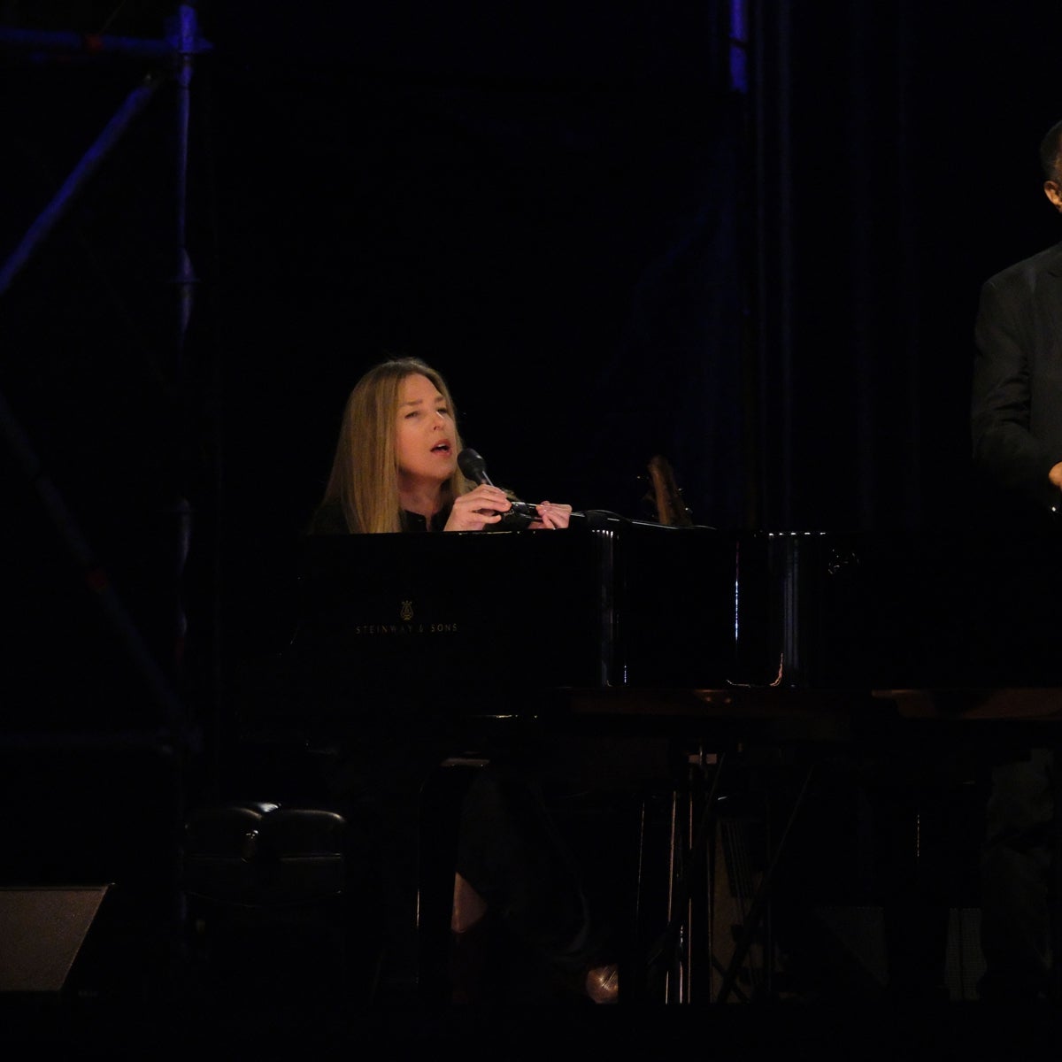 La angelical voz de Diana Krall emociona a Jerez