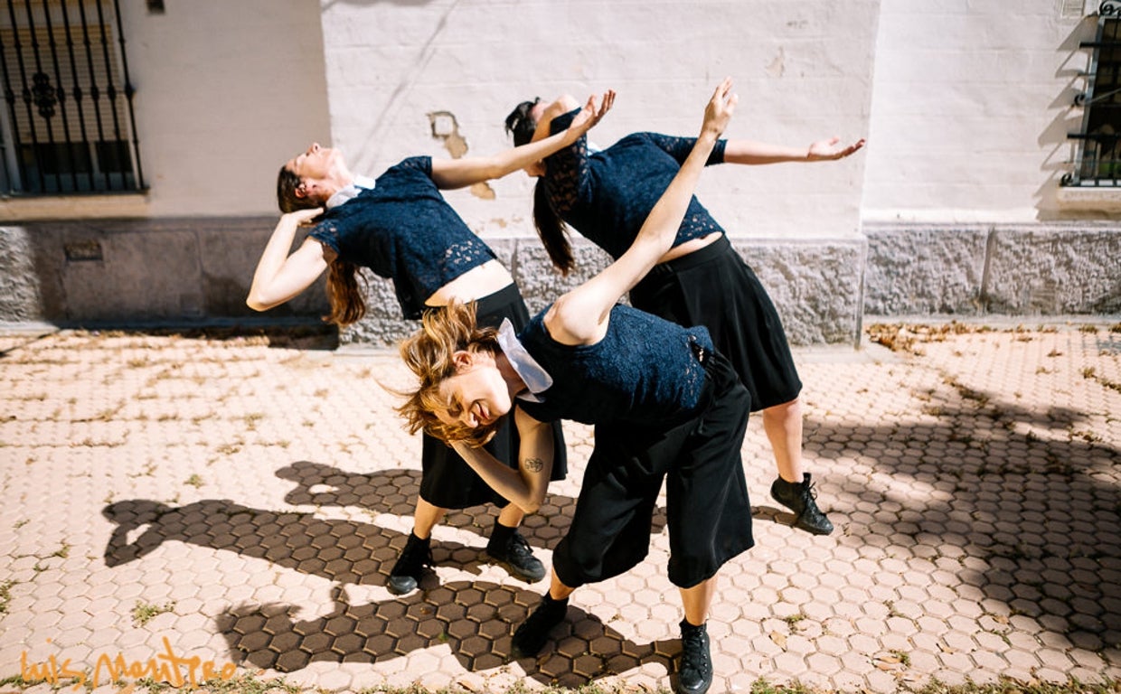 Un momento de la coreografía 'Pacto de fuga' de Raquel Madrid y 2 Proposciones Danza-Teatro