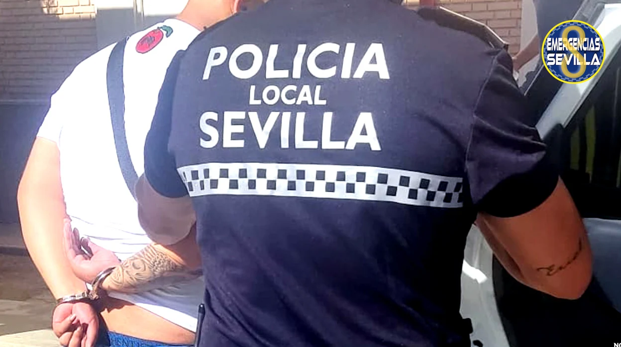 Detenido en Sevilla un conductor tras huir 15 kilómetros a gran velocidad