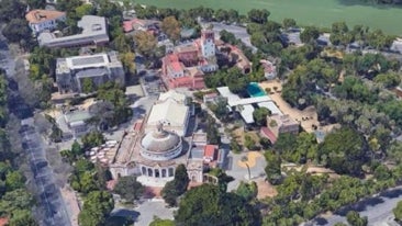 Más de 5 millones de inversión y la obra de la cúpula del teatro en paralelo