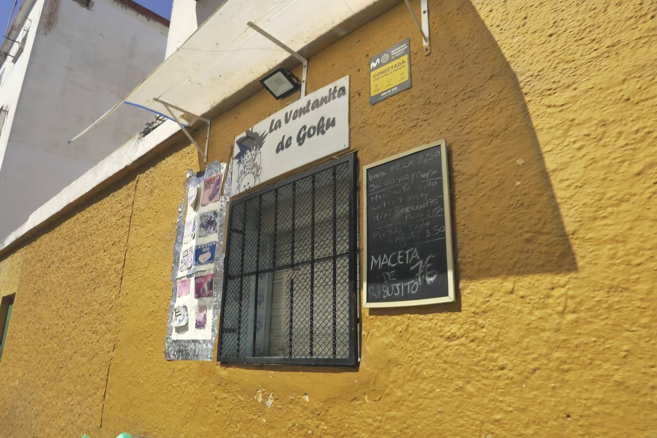 Las llamadas ventanitas son un tipo de mercado negro muy asentado en Sevilla