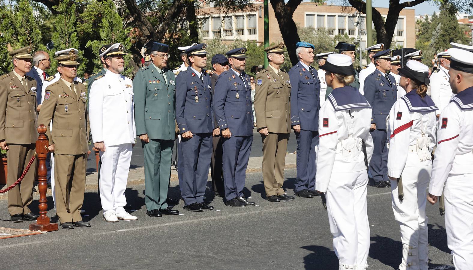 Homenaje a Elcano en la glorieta de los Marineros Voluntarios