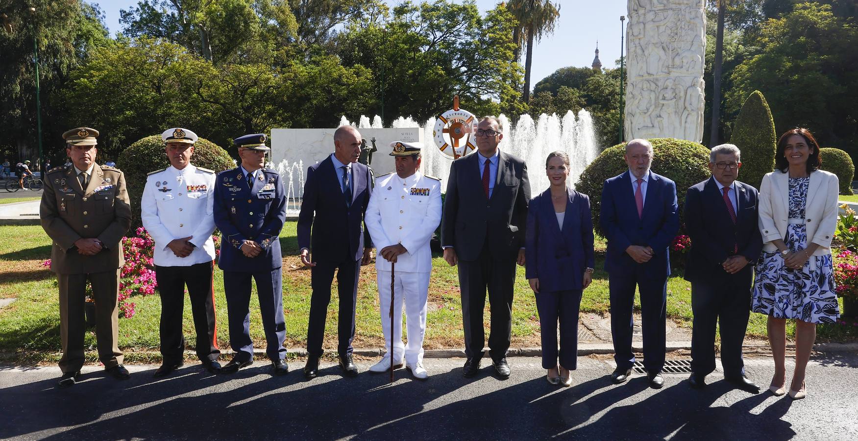 Homenaje a Elcano en la glorieta de los Marineros Voluntarios