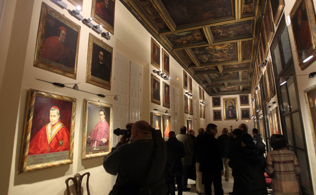 Uno de los salones visitables del Palacio Arzobispal de Sevilla