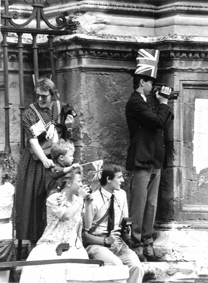 Visita de la Reina Isabel II y el Duque de Edimburgo a Sevilla en 1988