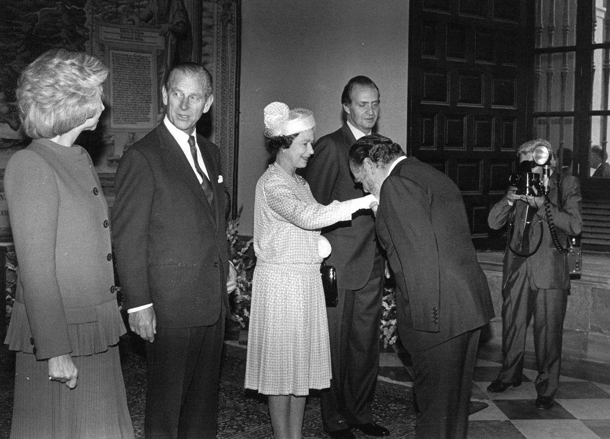 Visita de la Reina Isabel II y el Duque de Edimburgo a Sevilla en 1988