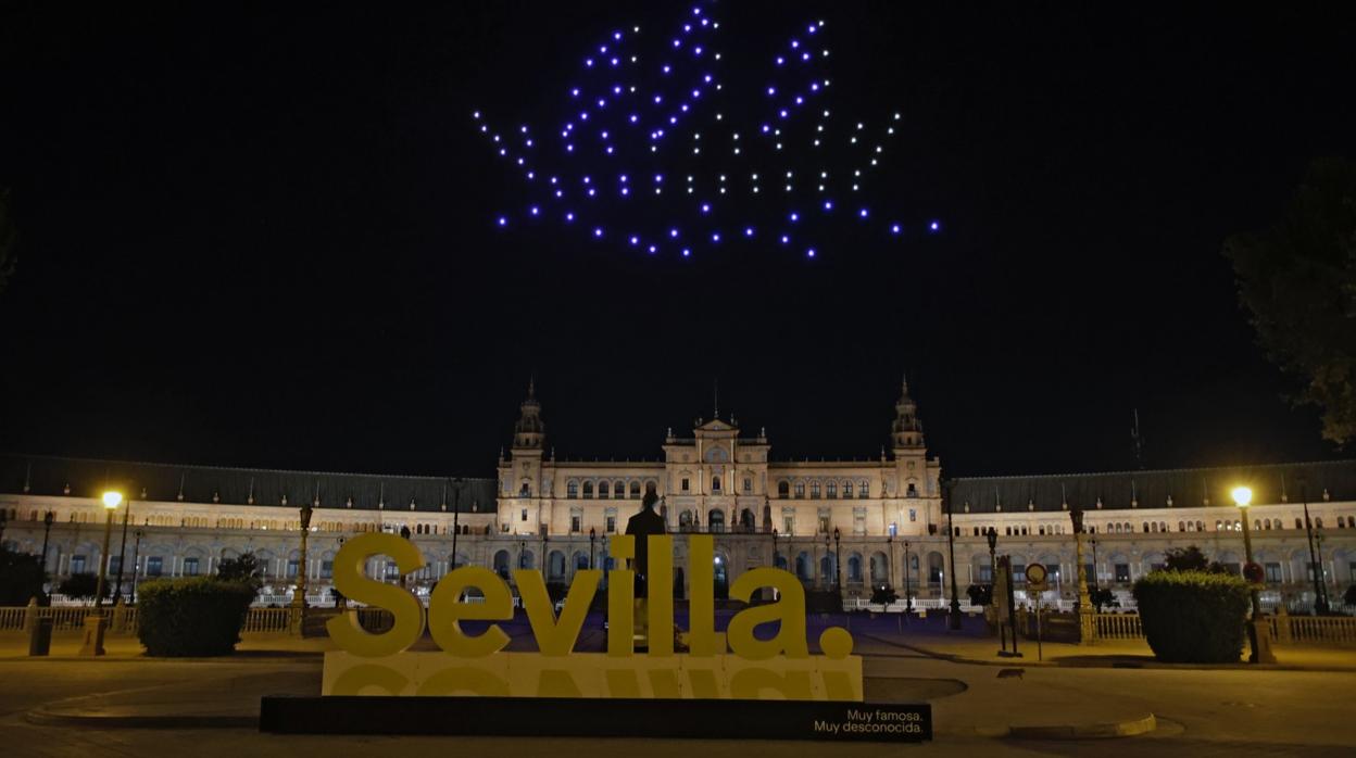 El espectáculo de drones de la Plaza de España se suspende por razones de seguridad
