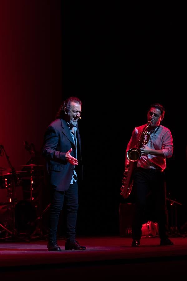 David Lagos durante la actuación que ofreció en el Cartuja Center en la Bienal de Flamenco de 2022