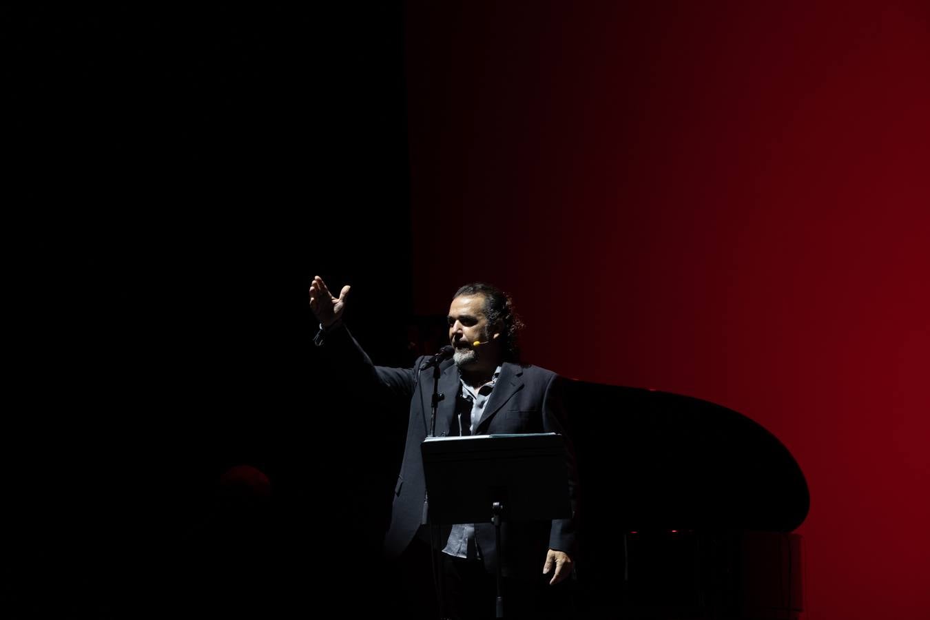David Lagos durante la actuación que ofreció en el Cartuja Center en la Bienal de Flamenco de 2022