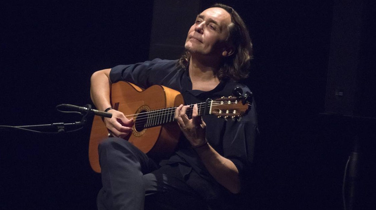 La maestría de Vicente Amigo vuelve a resonar en la Bienal de Flamenco de Sevilla