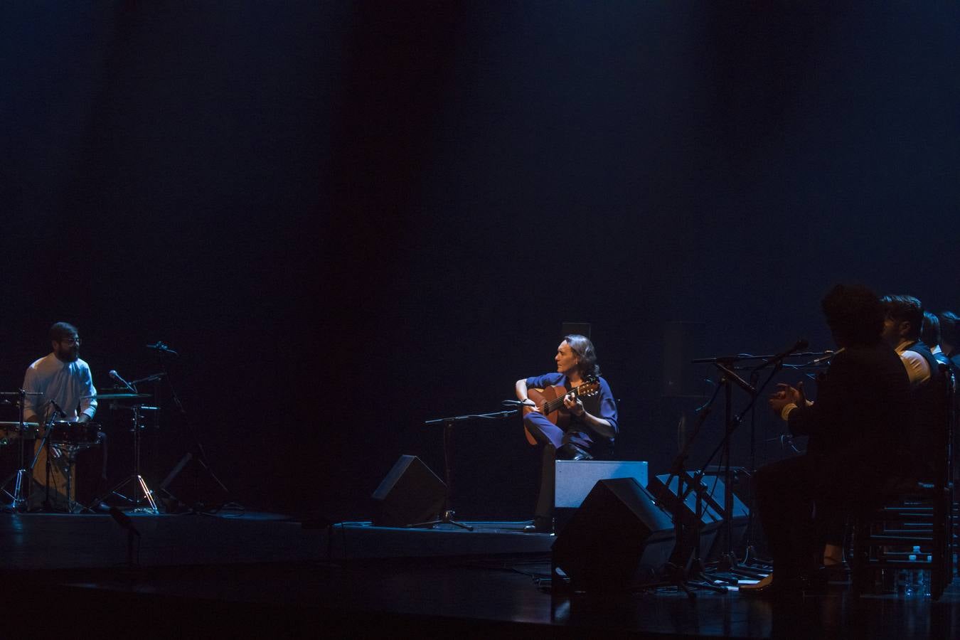 Vicente Amigo, durante su actuación en el Teatro de la Maestranza de Sevilla